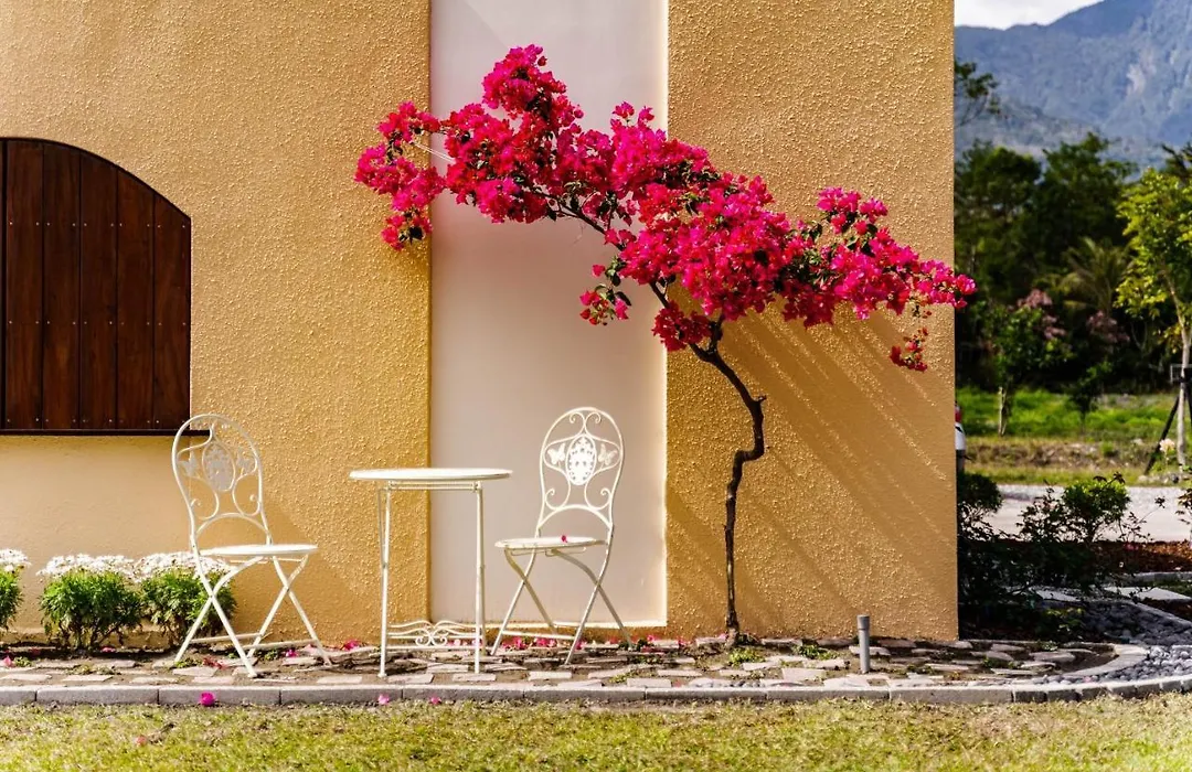 W Starry Villa-1